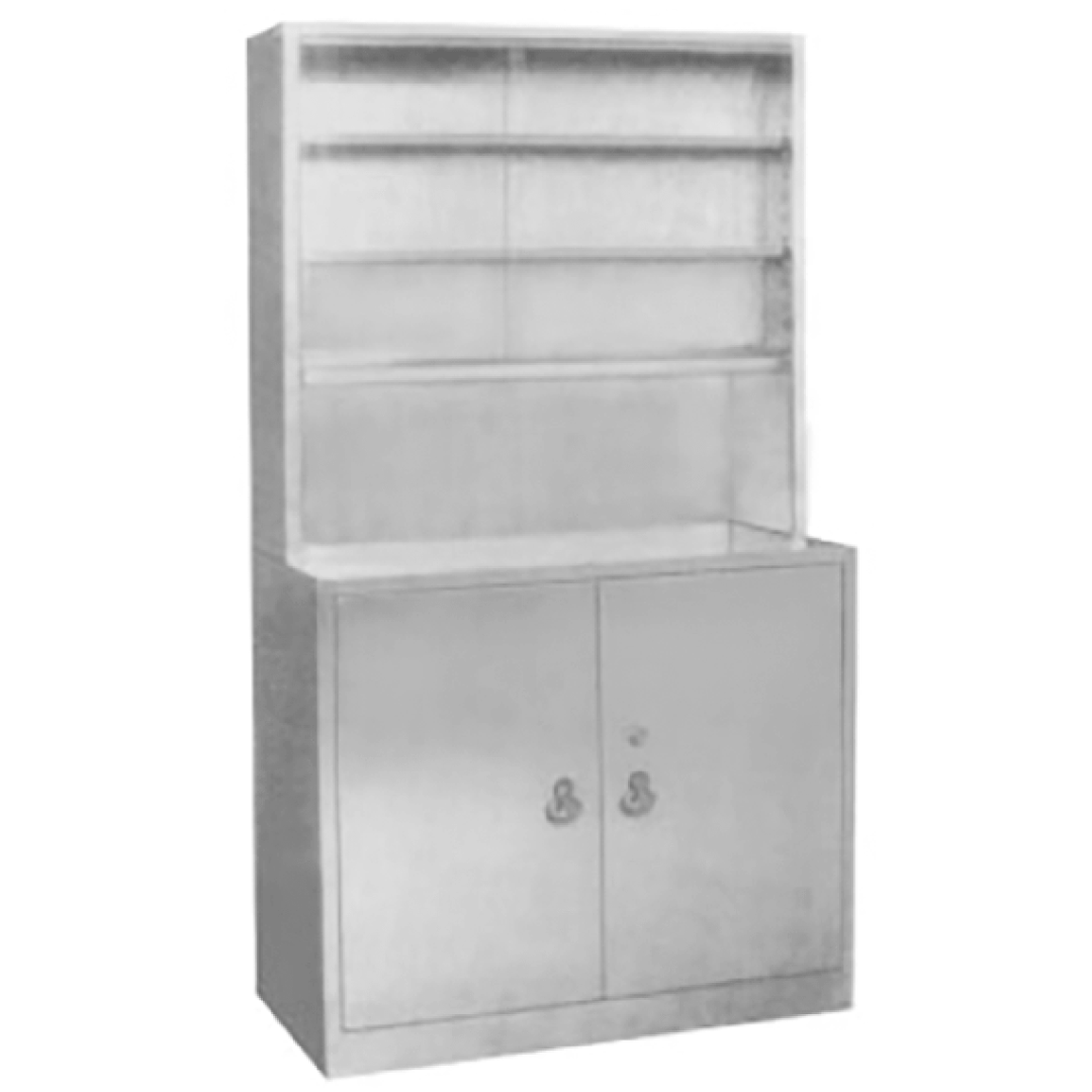 U 7 S.S. Hospital cabinet (1)